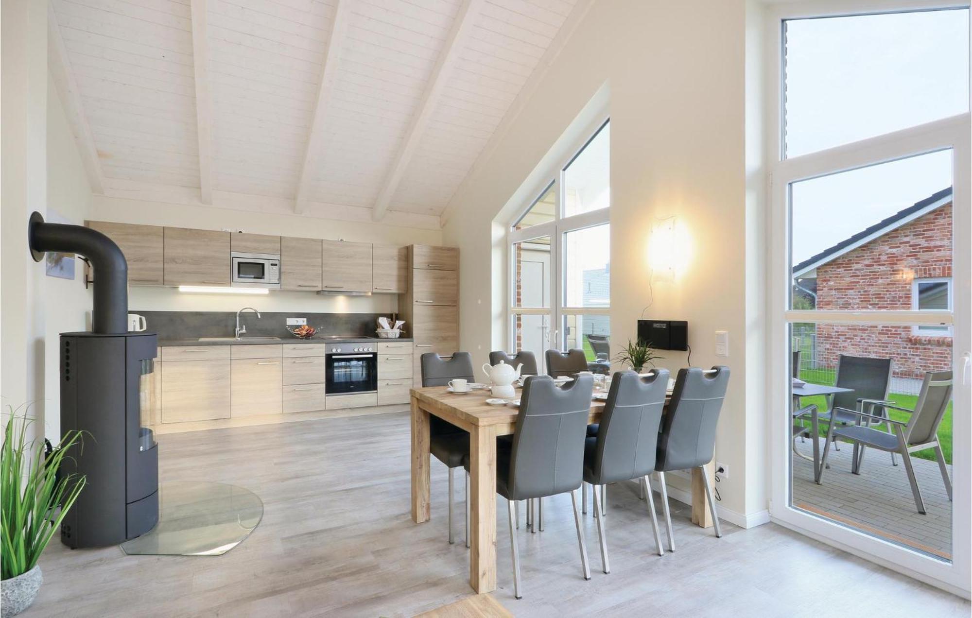Beautiful Home In Dagebuell With Wifi 외부 사진